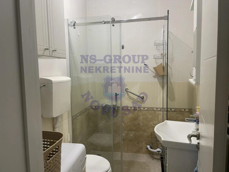 stan na prodaju Novi Sad 52m2 572312