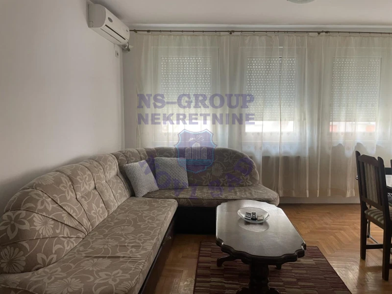 stan na prodaju Novi Sad 52m2 572312
