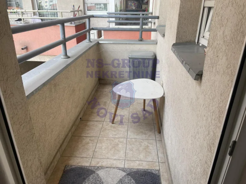 stan na prodaju Novi Sad 52m2 572312