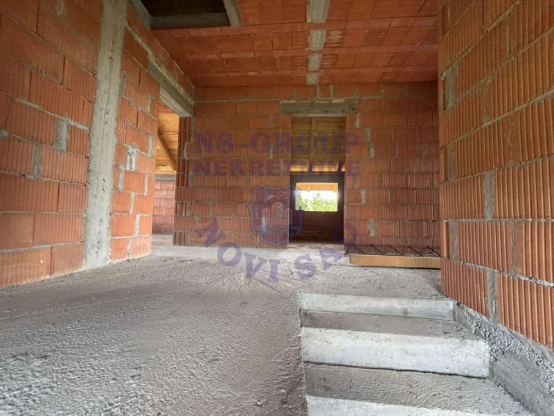 kuca na prodaju Petrovaradin 189m2 565575