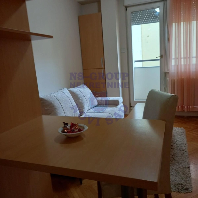 stan za izdavanje Novi Sad 24m2 16538