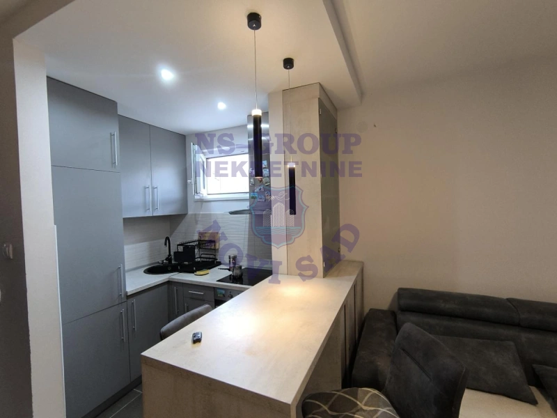 stan na prodaju Novi Sad 43m2 572331