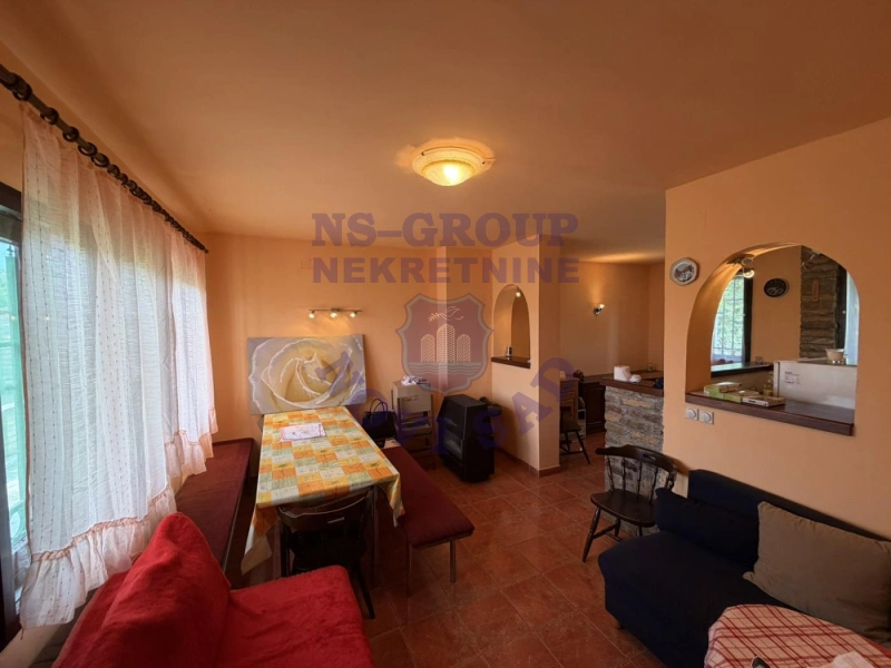 kuca na prodaju Begeč, 136m2 572381