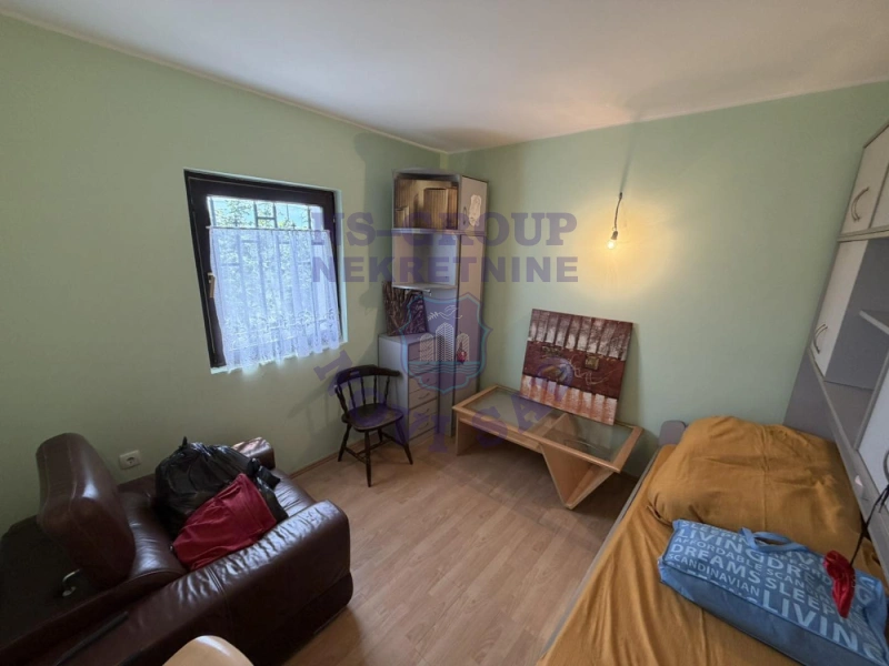 kuca na prodaju Begeč 136m2 572381