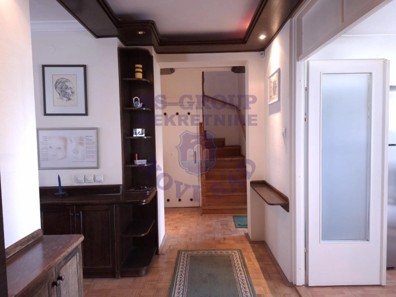 stan na prodaju Novi Sad 104m2 572299
