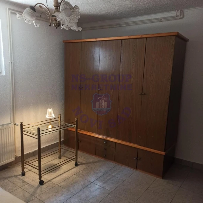 stan za izdavanje Novi Sad 70m2 16607