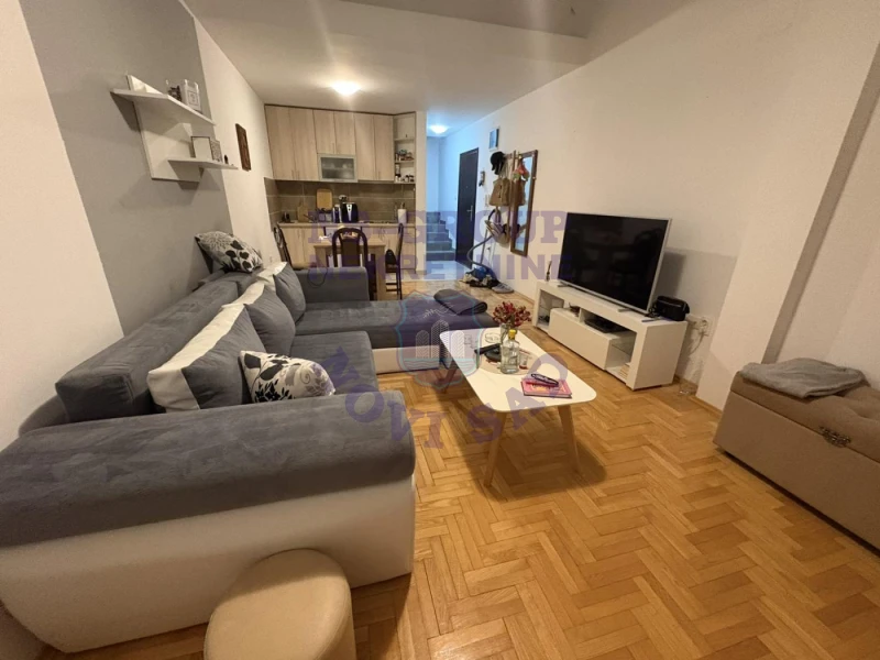 stan na prodaju Novi Sad 44m2 572347