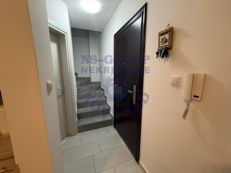 stan na prodaju Novi Sad 44m2 572347