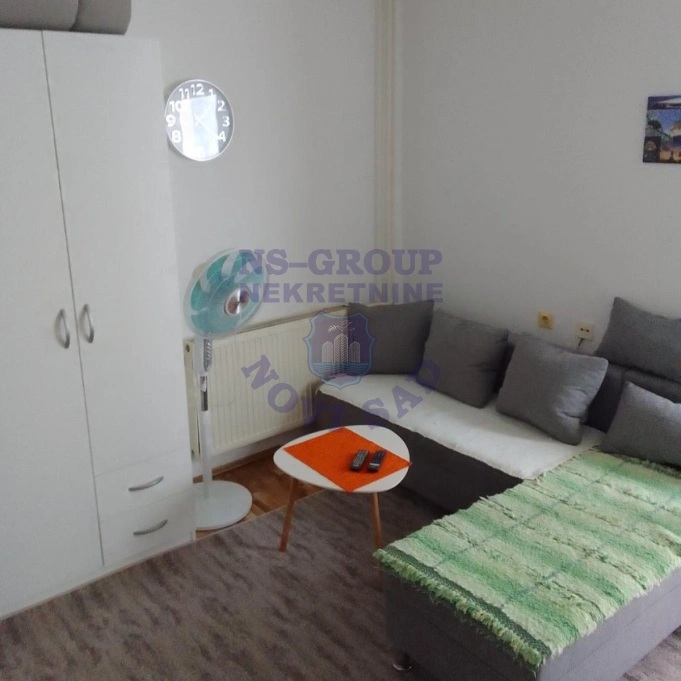 stan za izdavanje Novi Sad, 21m2 16617