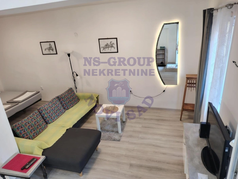 stan za izdavanje Novi Sad 40m2 16621