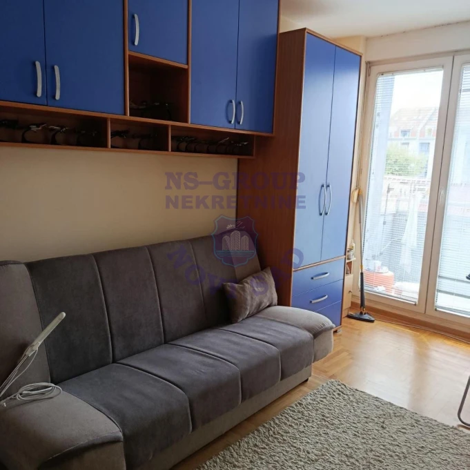 stan za izdavanje Novi Sad 73m2 16622