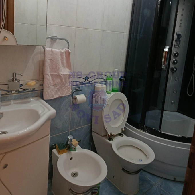 stan za izdavanje Novi Sad 73m2 16622
