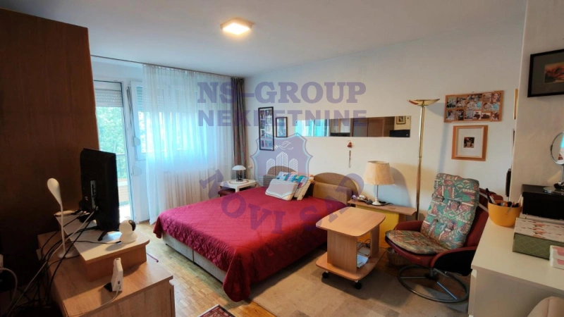 stan na prodaju Novi Sad, 53m2 572368
