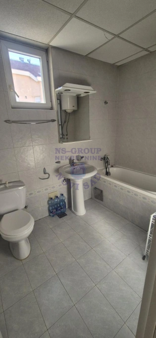 stan na prodaju Novi Sad 99m2 572226