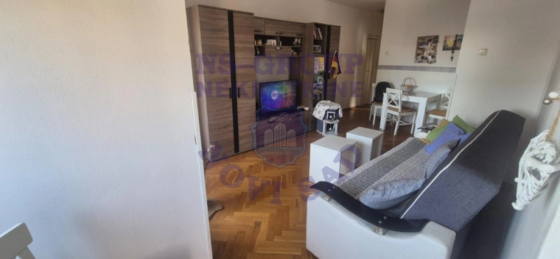stan na prodaju Novi Sad, 99m2 572226