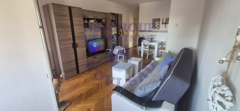 stan na prodaju Novi Sad 99m2 572226