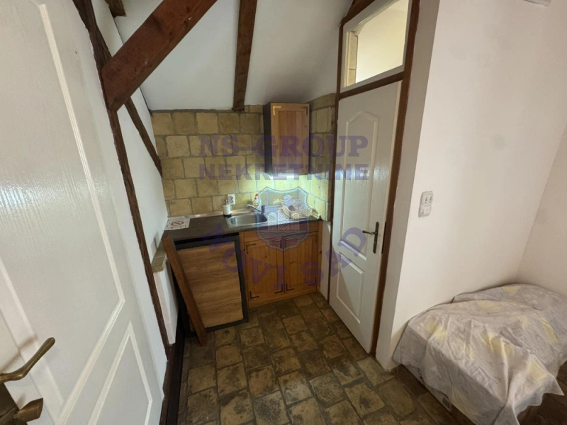 stan na prodaju Novi Sad 141m2 572026