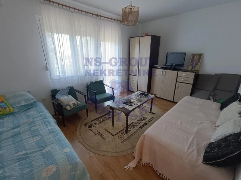kuca na prodaju Krčedin 90m2 572376