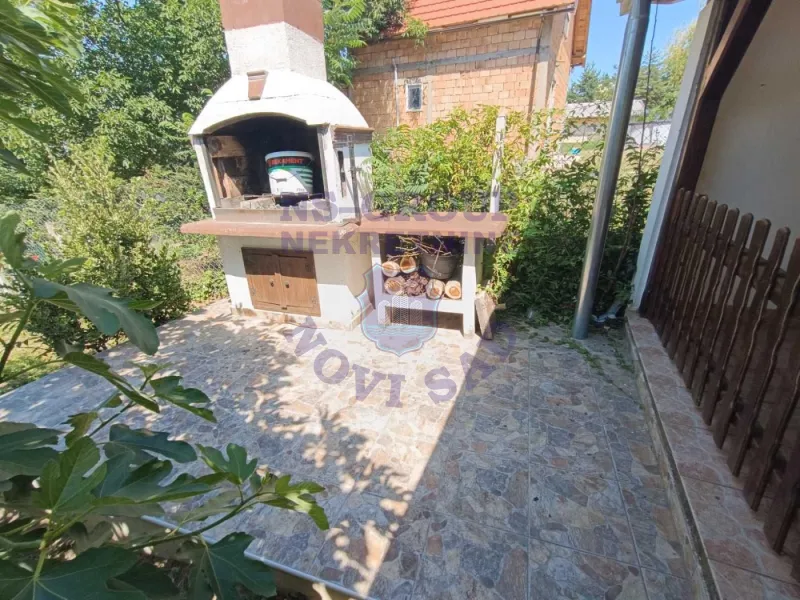 kuca na prodaju Krčedin 90m2 572376