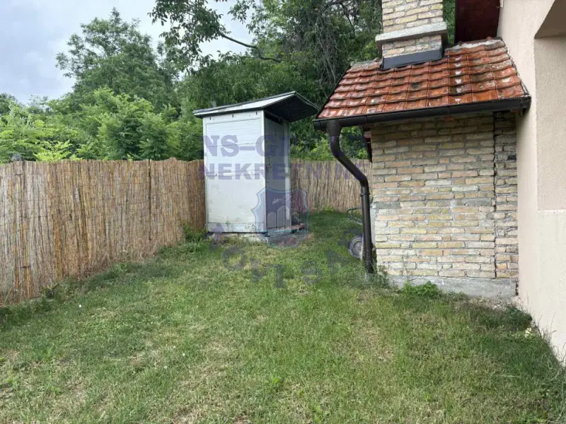 kuca na prodaju Sremska Kamenica 100m2 572409