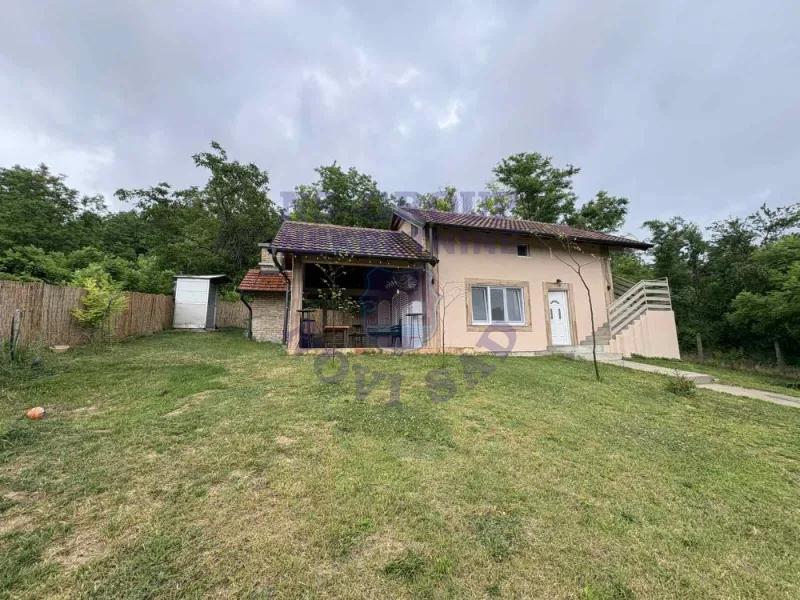 kuca na prodaju Sremska Kamenica 100m2 572409