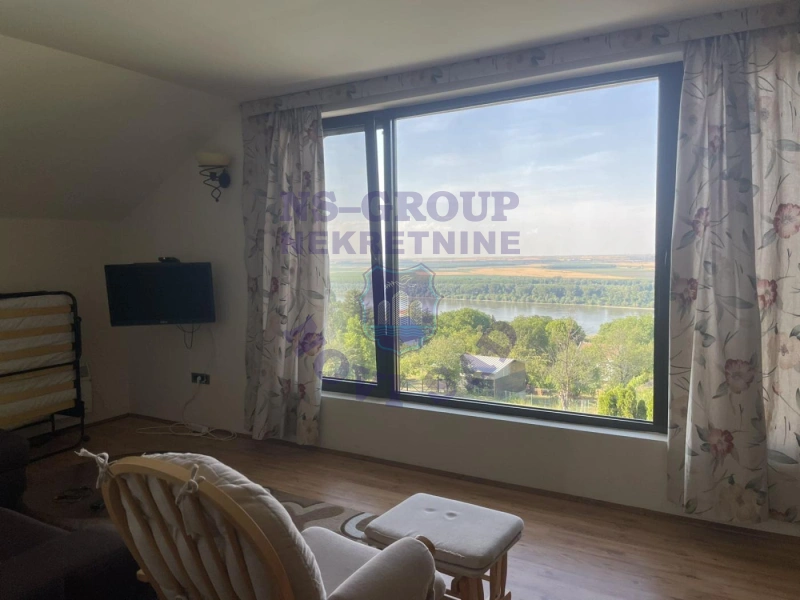 kuca na prodaju Stari Slankamen 153m2 572392