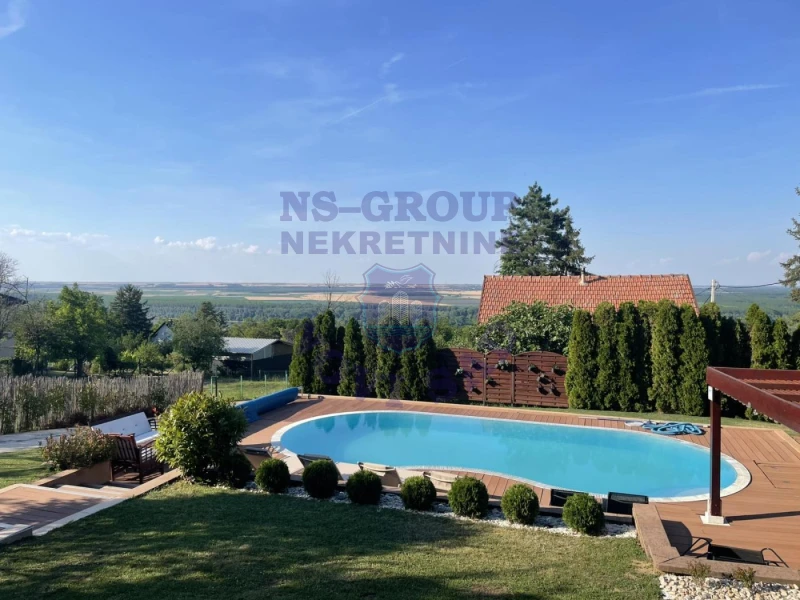 kuca na prodaju Stari Slankamen, 153m2 572392