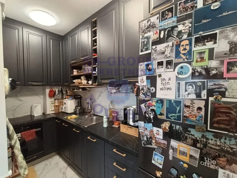 stan na prodaju Novi Sad 67m2 572623