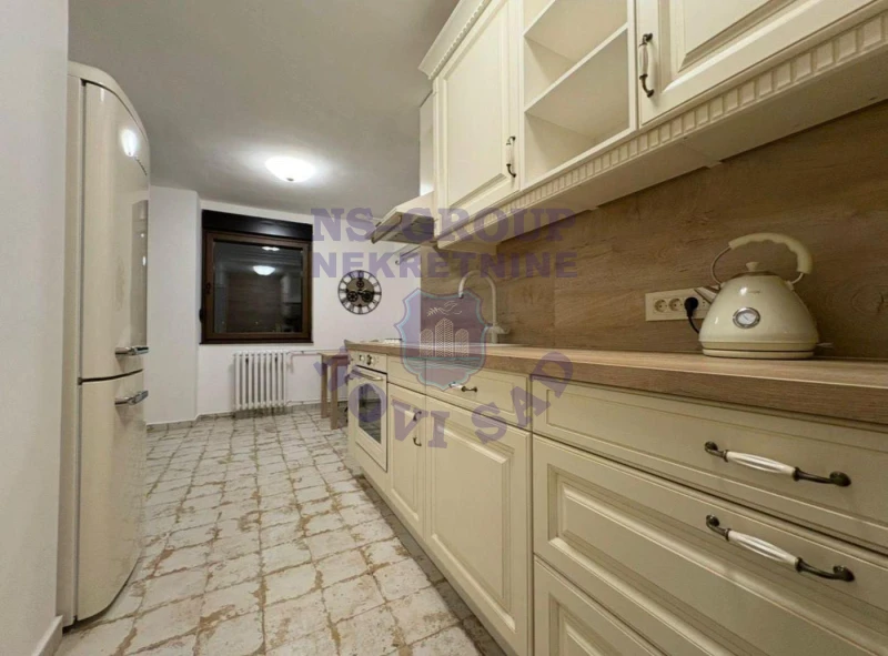 stan na prodaju Novi Sad 66m2 560434