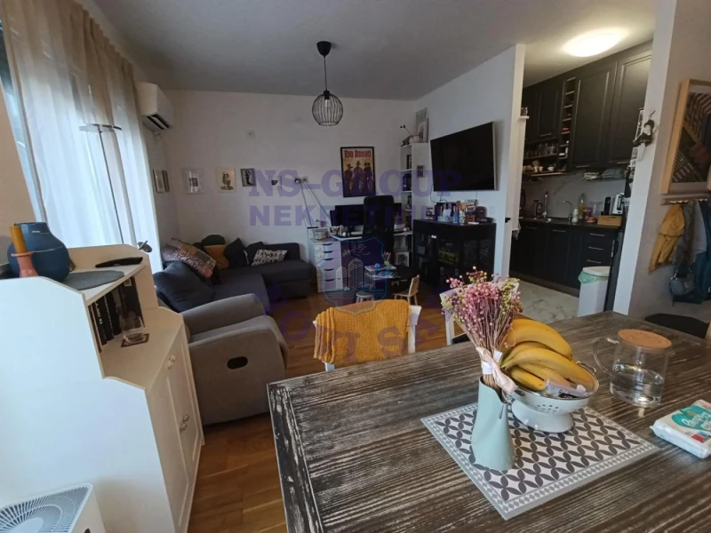 stan na prodaju Novi Sad 67m2 572623