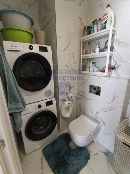 stan na prodaju Novi Sad 67m2 572623