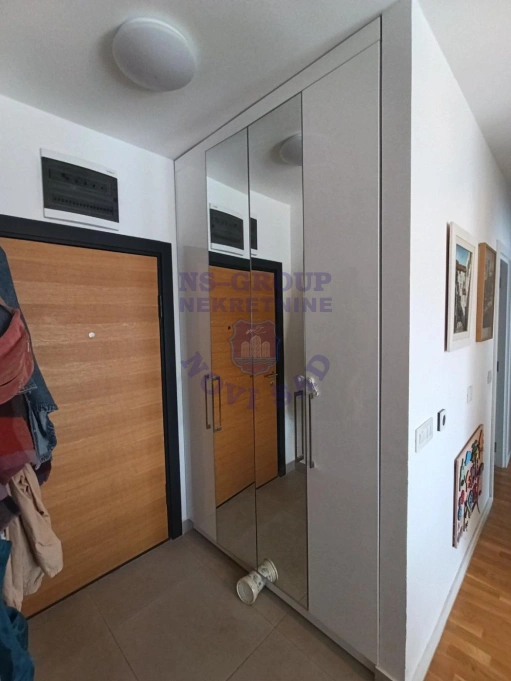 stan na prodaju Novi Sad 67m2 572623