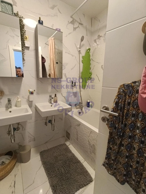 stan na prodaju Novi Sad 67m2 572623
