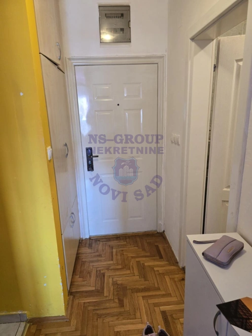 stan na prodaju Novi Sad 40m2 572480