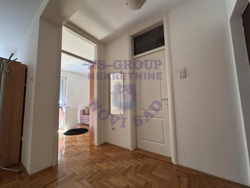 stan na prodaju Novi Sad 45m2 572639