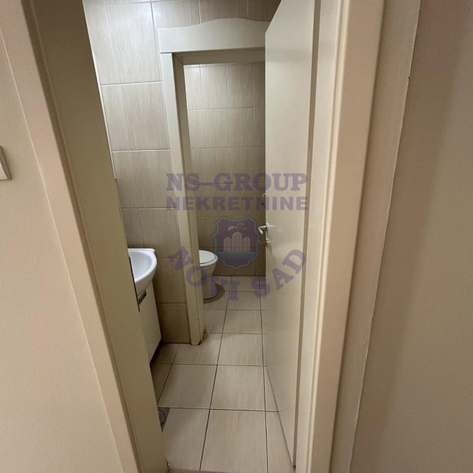 lokal za izdavanje Novi Sad 33m2 16640