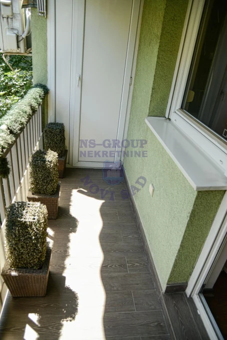 stan na prodaju Novi Sad 140m2 571661