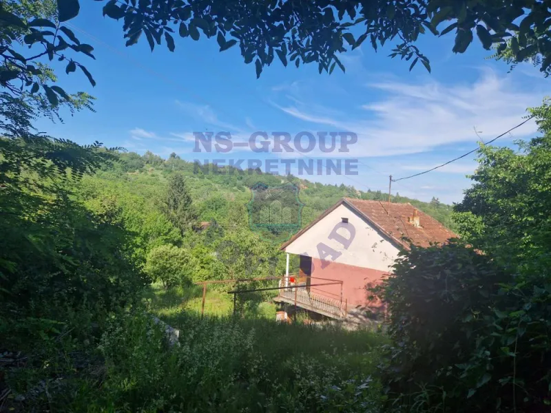kuca na prodaju Maradik 100m2 567726