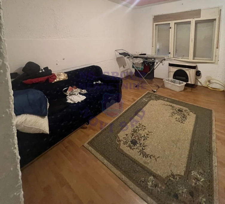 kuca na prodaju Kać 1020m2 572647