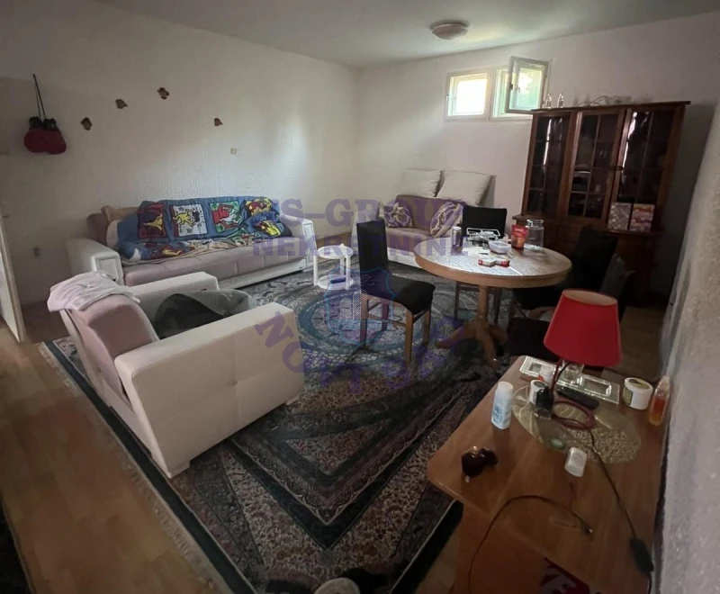 kuca na prodaju Kać 1020m2 572647