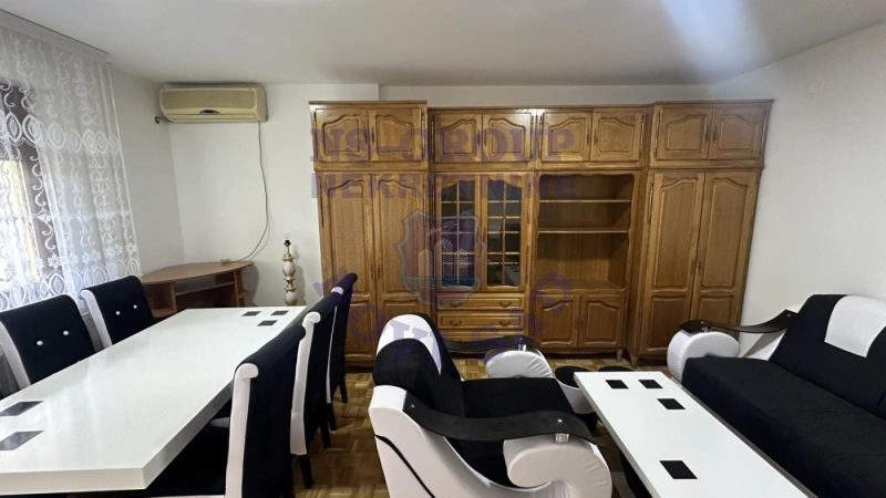 stan na prodaju Novi Sad, 54m2 16624