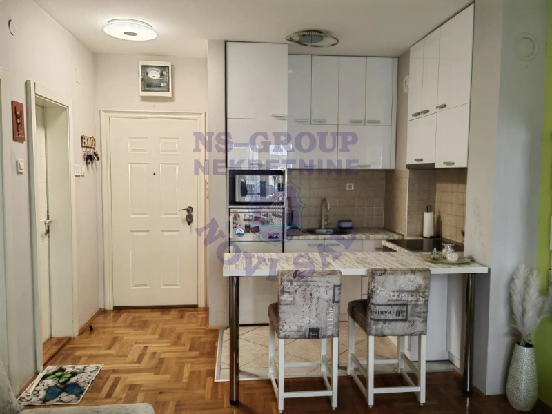 stan za izdavanje Novi Sad 31m2 16641
