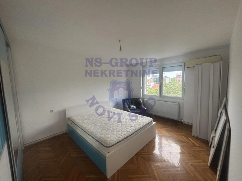 stan na prodaju Novi Sad 57m2 572733
