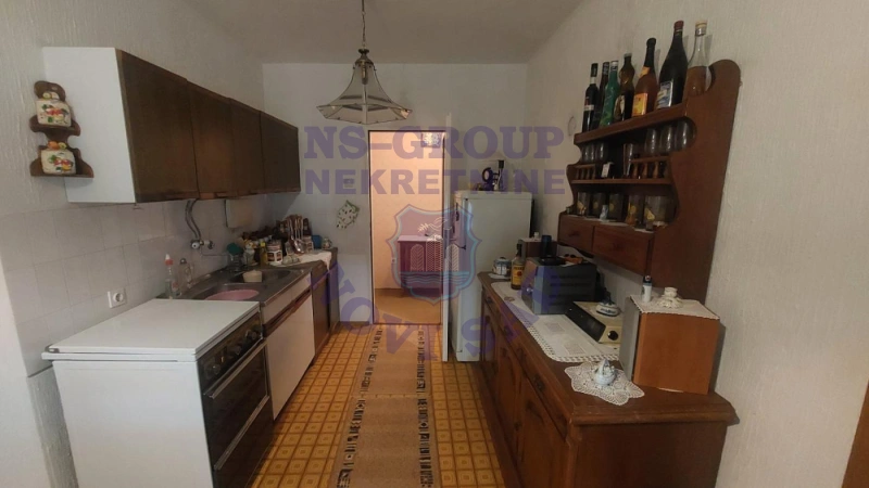 stan na prodaju Vrdnik 71m2 572658