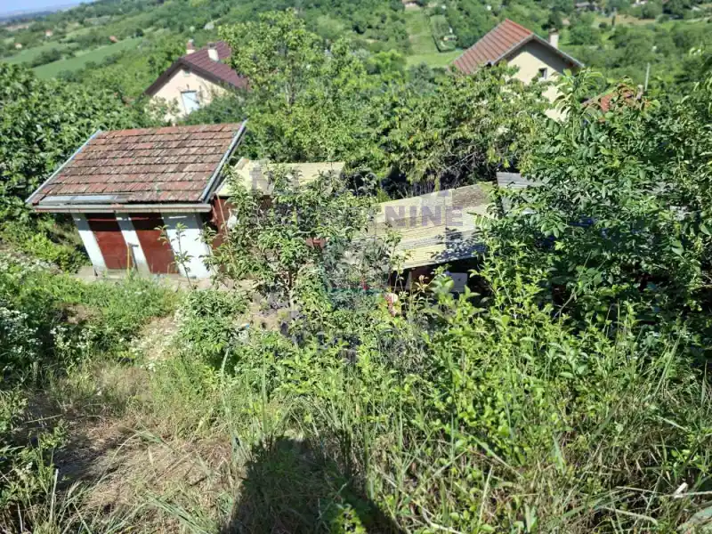 kuca na prodaju Sremska Kamenica 20m2 572720