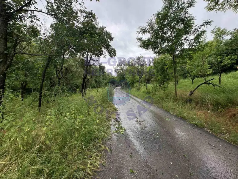 plac na prodaju Sremska Kamenica 860m2 572775