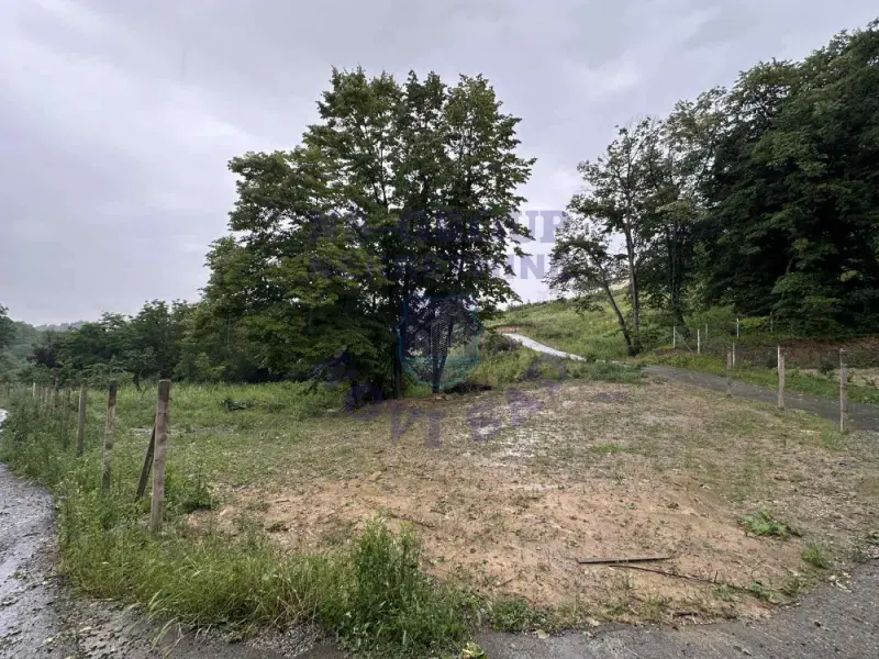 plac na prodaju Sremska Kamenica 898m2 572781