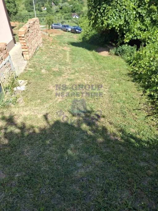 kuca na prodaju Sremska Kamenica 20m2 572720