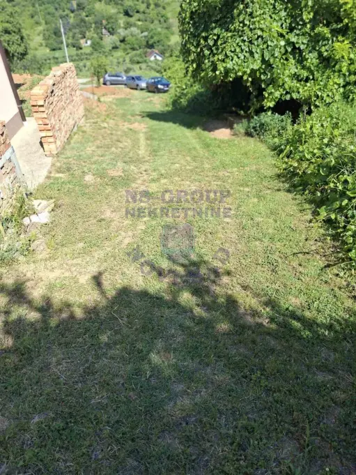 kuca na prodaju Sremska Kamenica 20m2 572720