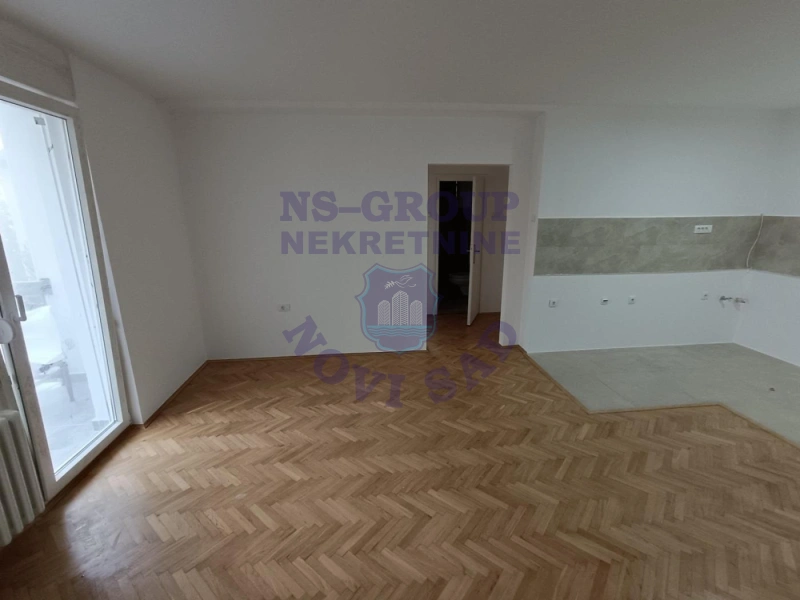 stan na prodaju Novi Sad 64m2 572411